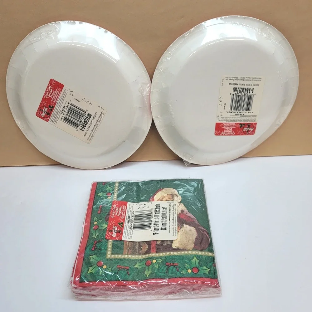 Vintage 1999 Coca-Cola Santa Christmas Paper Plates and Napkins Party Set 3pk